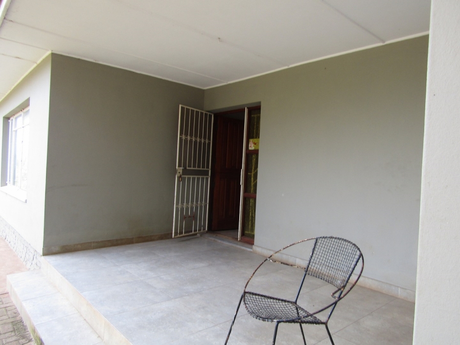 Commercial Property for Sale in Hankey Eastern Cape